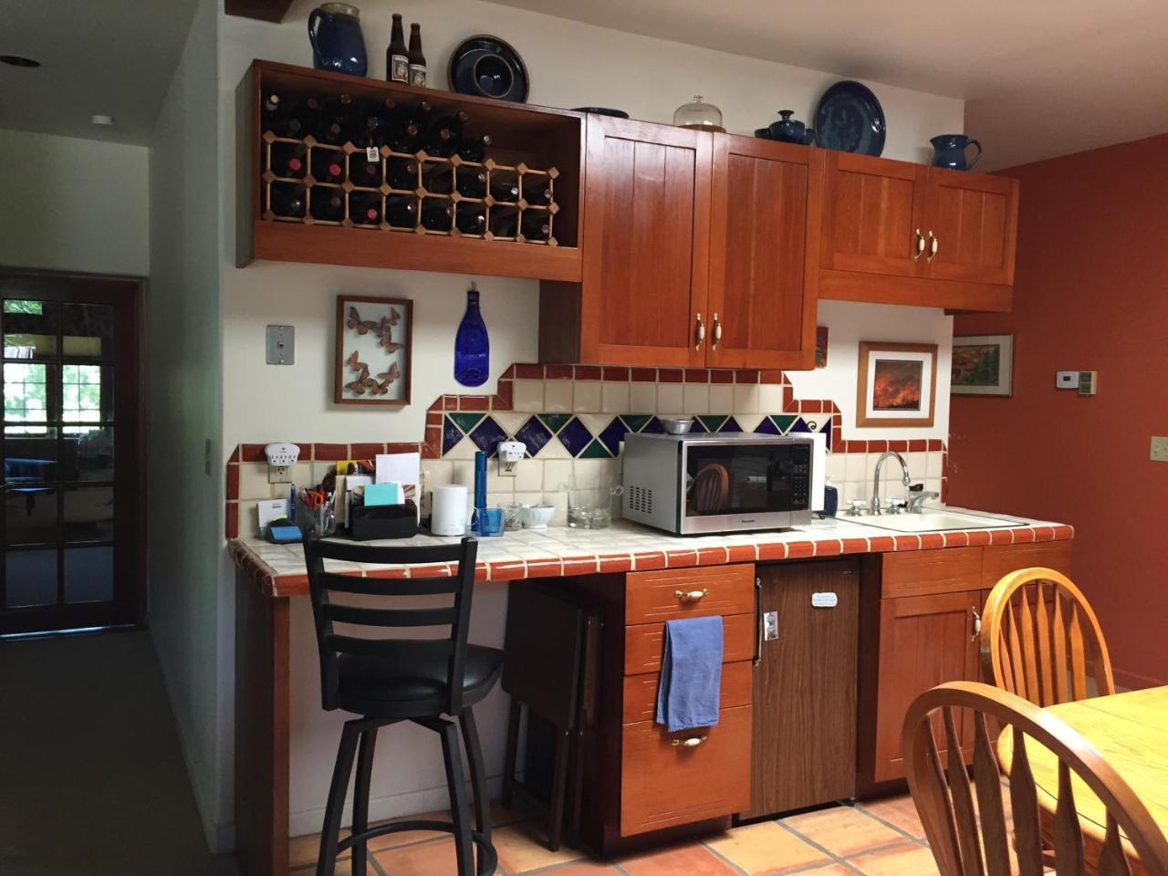 Casa Paloma Bed & Breakfast 3*
